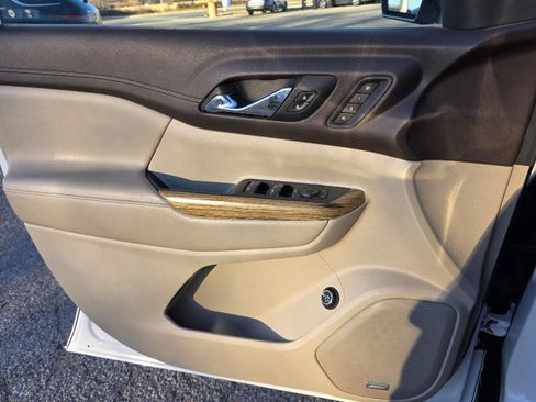 Used 2019 GMC Acadia Denali w/ Technology Package image 49