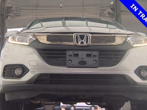 Used 2022 Honda HR-V EX image 3