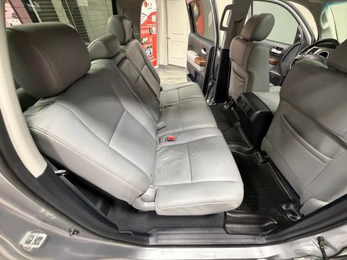 Used 2012 Toyota Tundra Limited w/ Memory Pkg AWD/4WD image 51