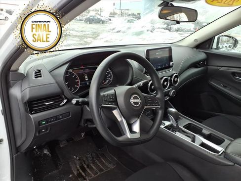 Used 2024 Nissan Sentra SV image 12
