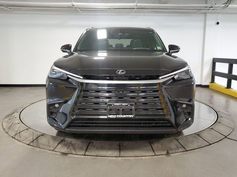 Used 2025 Lexus TX 350 AWD w/ Technology Package image 3