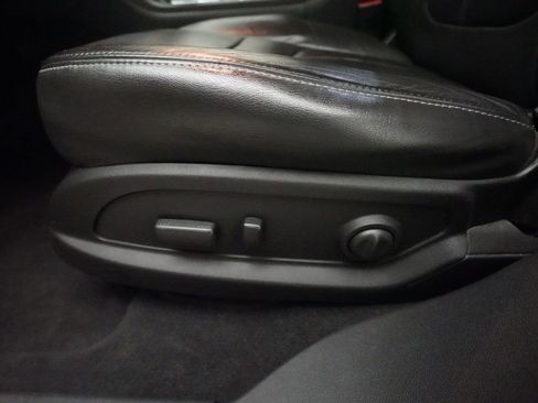 Used 2015 Chevrolet Traverse LT AWD/4WD image 29