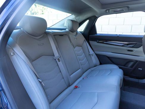 Used 2016 Cadillac CT6 Luxury image 24