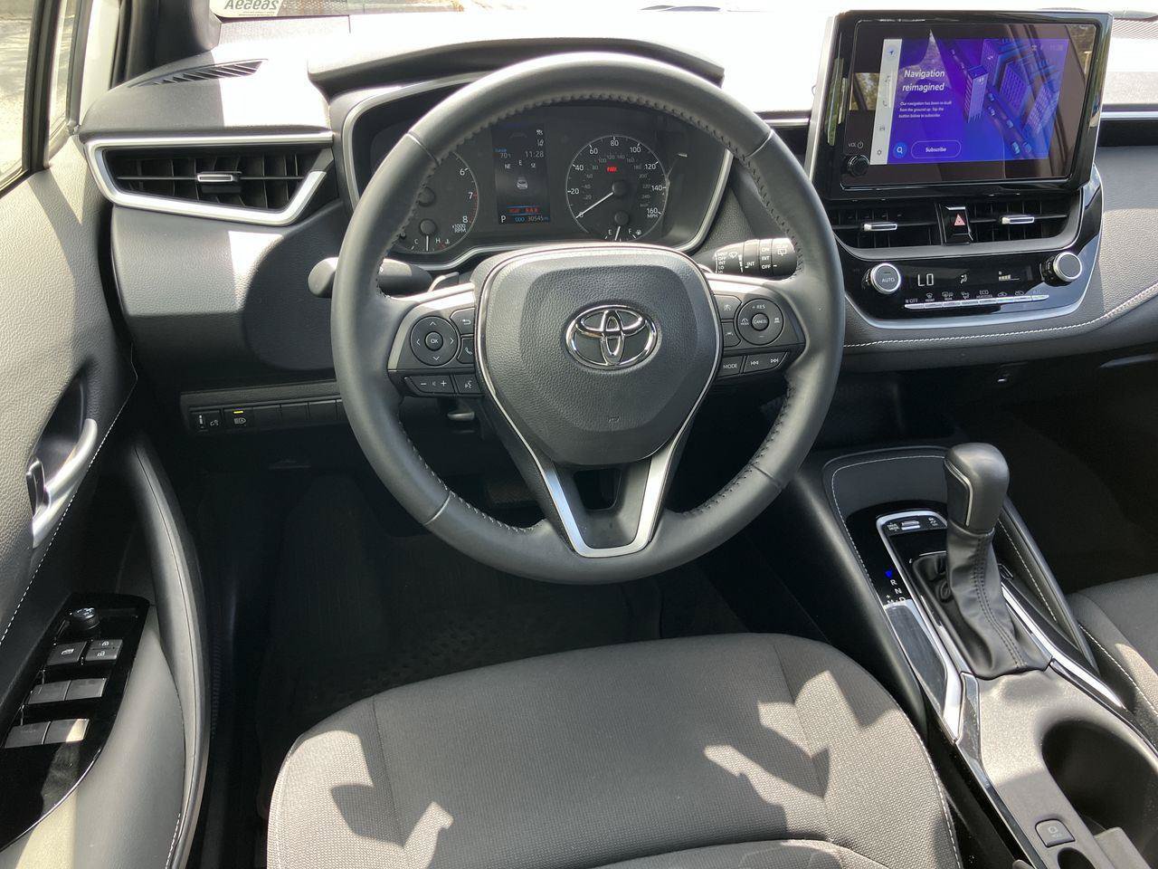 Certified 2025 Toyota Corolla SE FWD image 14