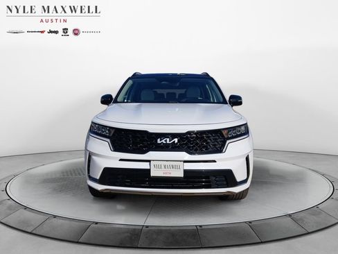 Used 2022 Kia Sorento S w/ Panoramic Sunroof Package FWD image 18