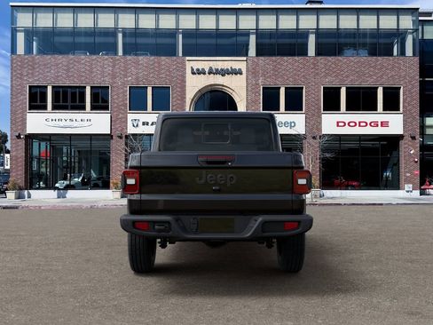 New 2026 Jeep Gladiator Sport AWD/4WD image 7