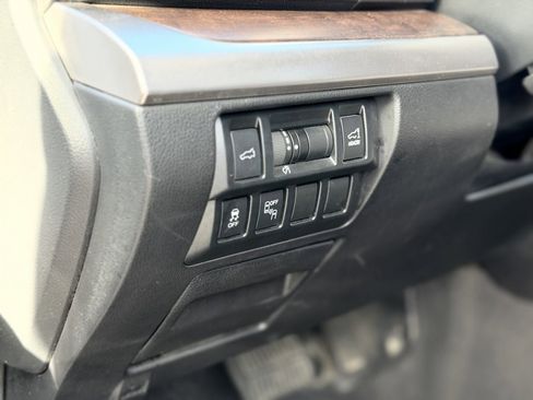 Used 2015 Subaru Outback 3.6R Limited w/ Popular Package #4 image 22