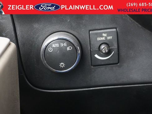 Used 2016 Chevrolet Express 4500 Base image 17