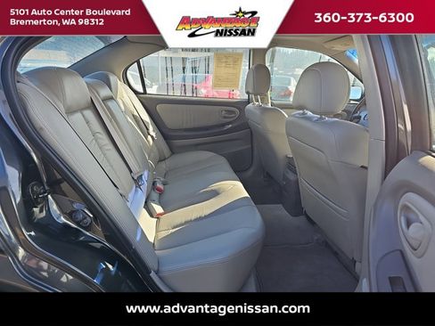 Used 2000 Nissan Maxima SE image 22