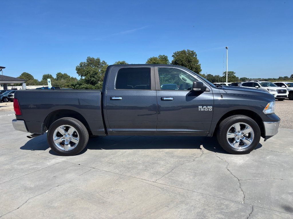 Used 2017 RAM 1500 Big Horn AWD/4WD image 3