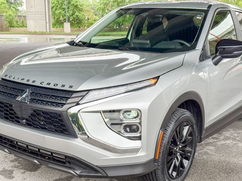 Used 2023 Mitsubishi Eclipse Cross LE AWD/4WD image 9