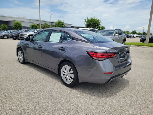 Used 2025 Nissan Sentra S FWD image 4