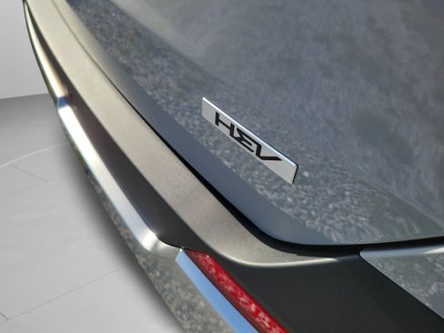 New 2026 Kia Carnival SX FWD image 30