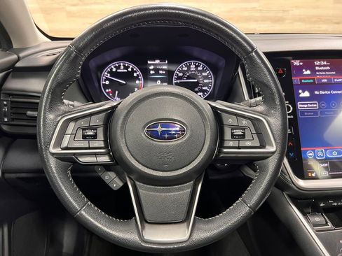 Used 2021 Subaru Outback Premium image 8