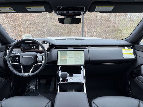 New 2026 Land Rover Range Rover Sport SE AWD/4WD image 18