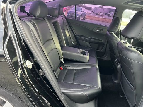 Used 2015 Honda Accord EX-L image 12