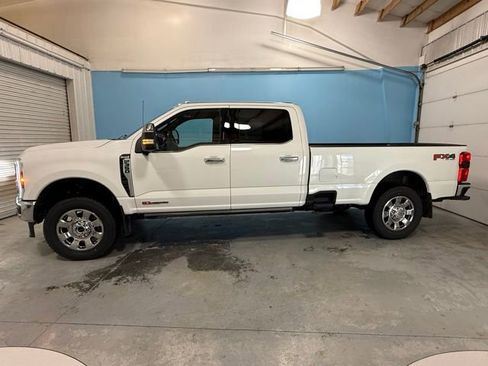 Used 2024 Ford F350 King Ranch w/ Chrome Package image 4