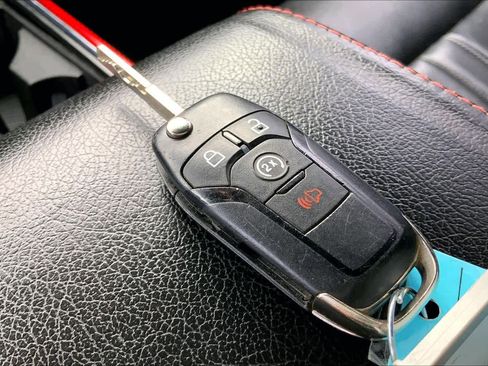 Used 2017 Ford F150 XLT w/ Equipment Group 302A Luxury image 14