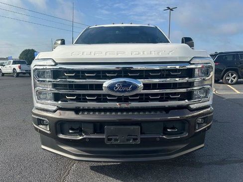 Certified 2025 Ford F250 King Ranch AWD/4WD image 3