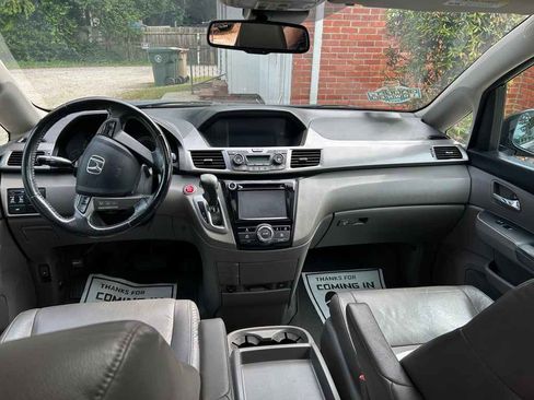 Used 2015 Honda Odyssey EX-L image 11