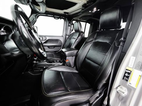 Used 2020 Jeep Gladiator Overland w/ Popular Equipment Package image 22