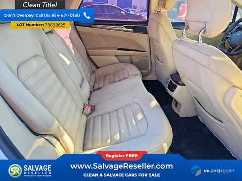 Used 2013 Ford Fusion SE image 13