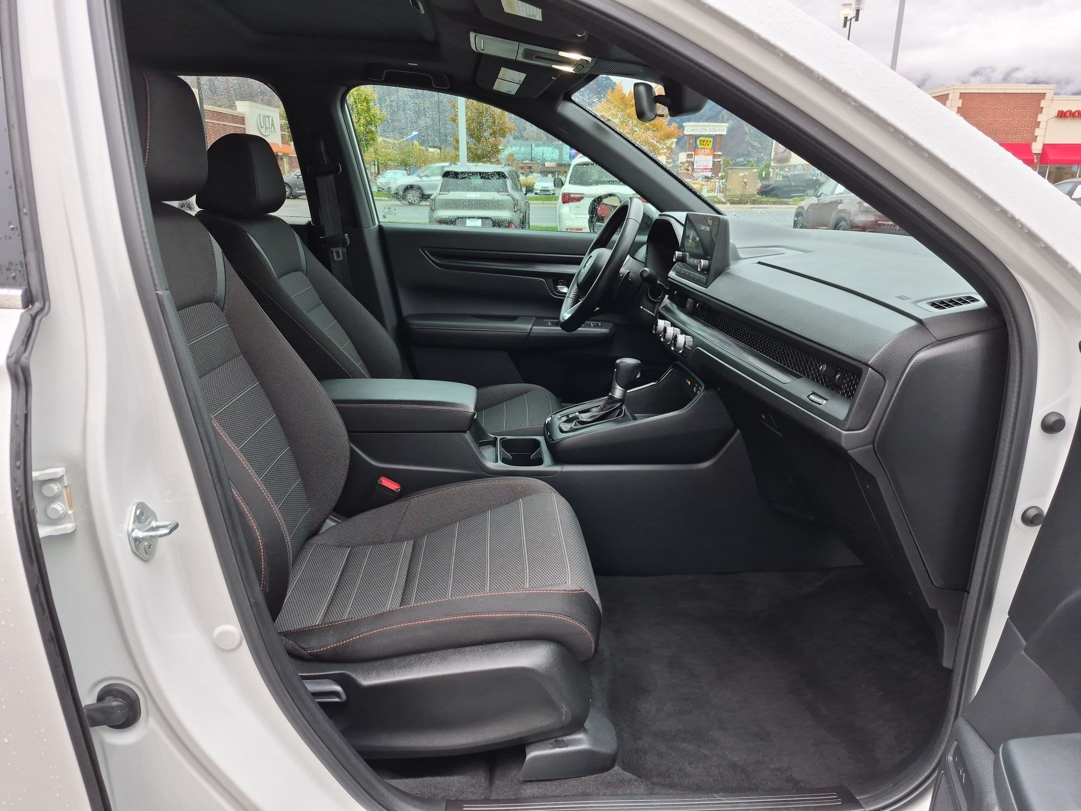 Used 2025 Honda CR-V Sport image 34