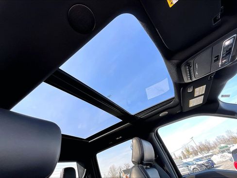 Used 2024 Ford F150 Raptor image 23