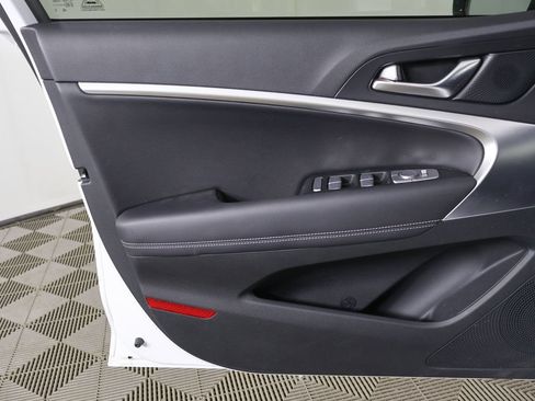 Used 2026 Genesis G70 2.5T AWD/4WD image 19
