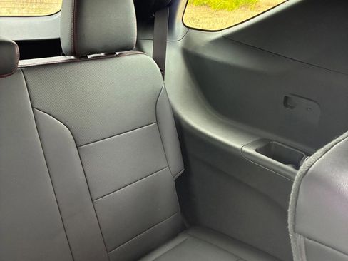 Used 2024 Chevrolet Traverse RS image 29