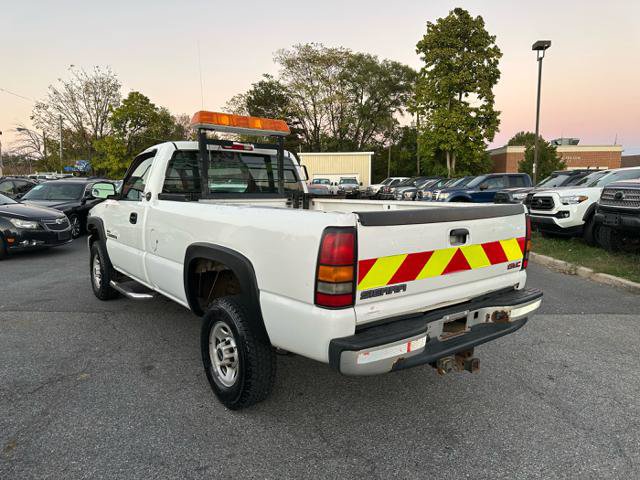 Used 2005 GMC Sierra 2500 W/T w/ Heavy-Duty Power Package RWD image 7