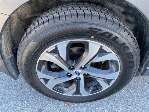 Used 2020 Subaru Outback Limited XT image 18
