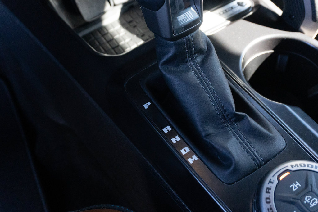 Used 2024 Ford Bronco Outer Banks AWD/4WD image 34