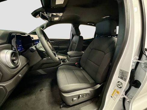 New 2026 Chevrolet Colorado LT image 23