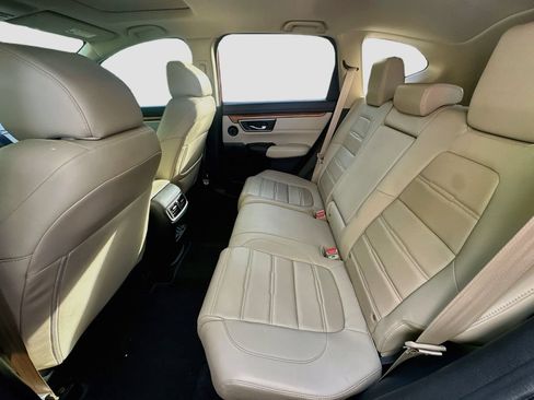Used 2018 Honda CR-V Touring image 26