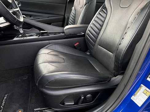 Certified 2023 Hyundai Elantra Limited w/ Cargo Package image 10