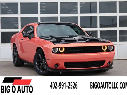 Used 2019 Dodge Challenger R/T Scat Pack w/ Shaker Package RWD image 1