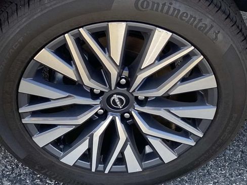 Used 2024 Nissan Altima 2.5 SV AWD/4WD image 28