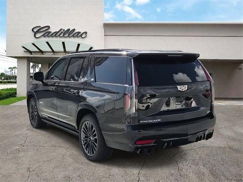 Certified 2023 Cadillac Escalade V image 3