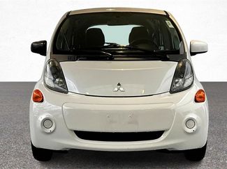 Used 2012 Mitsubishi i ES video 3