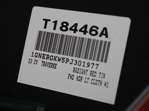 Certified 2023 Chevrolet Traverse LT image 25