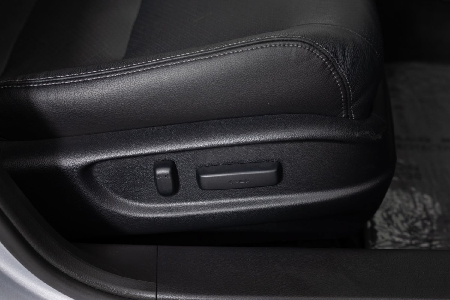 Used 2017 Honda Accord EX-L image 28