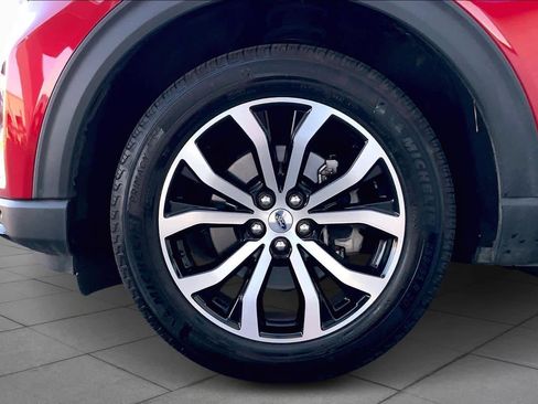 Used 2025 Ford Explorer ST-Line image 11