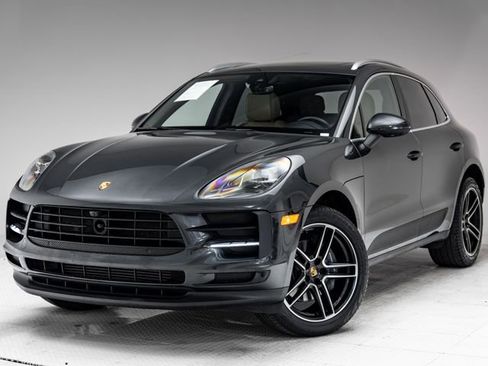 Certified 2021 Porsche Macan AWD/4WD image 1