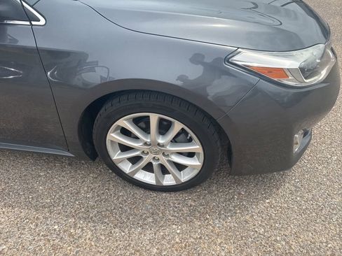Used 2013 Toyota Avalon Limited FWD image 21