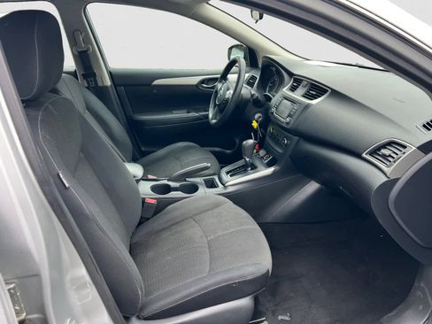 Used 2018 Nissan Sentra S FWD image 15