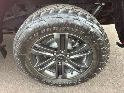 Used 2021 Ford F150 Lariat w/ Equipment Group 502A High AWD/4WD image 15