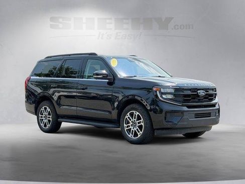 Certified 2025 Ford Expedition Active AWD/4WD image 2
