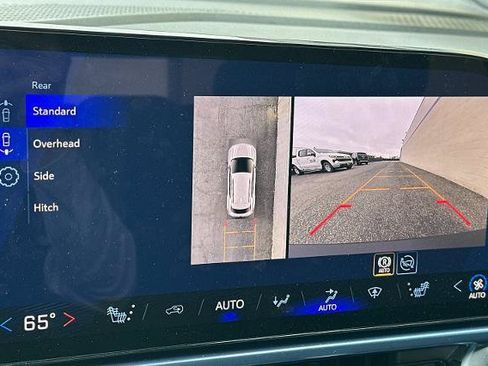 New 2026 Chevrolet Equinox EV LT FWD image 27