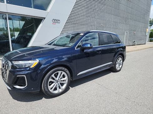 Used 2025 Audi Q7 3.0T Prestige w/ Prestige Package AWD/4WD image 2